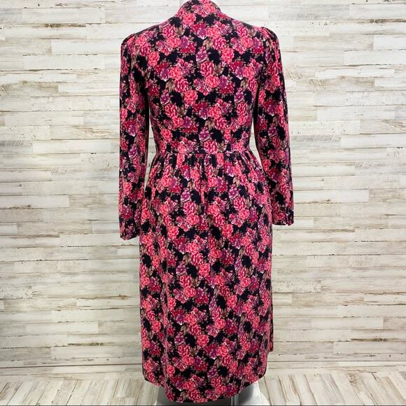 Laura Ashley Vintage Floral Corduroy Dress Womens Size 10 Pink Black Velvet Trim - Picture 10 of 16